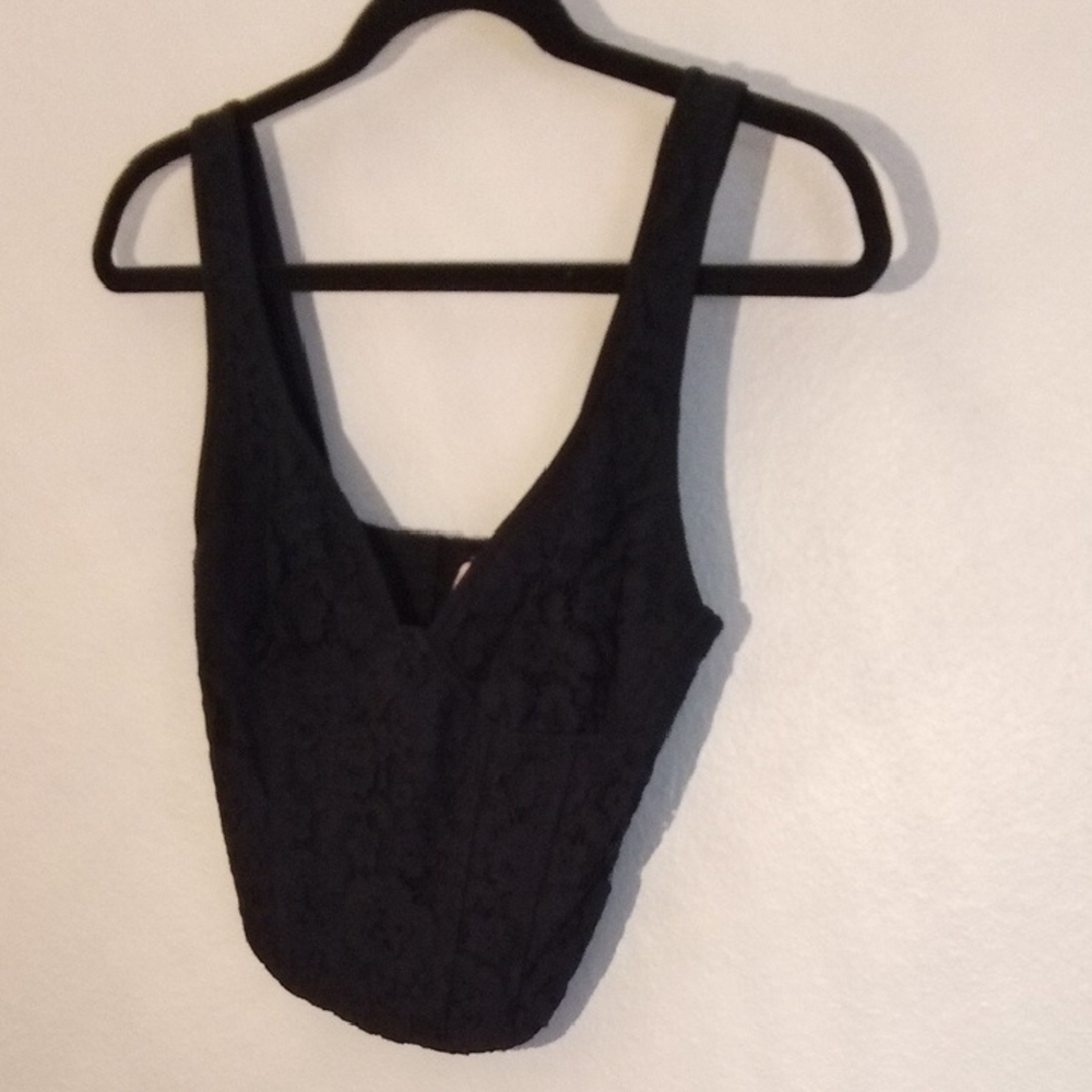 Elegant Black Lace Crop Top